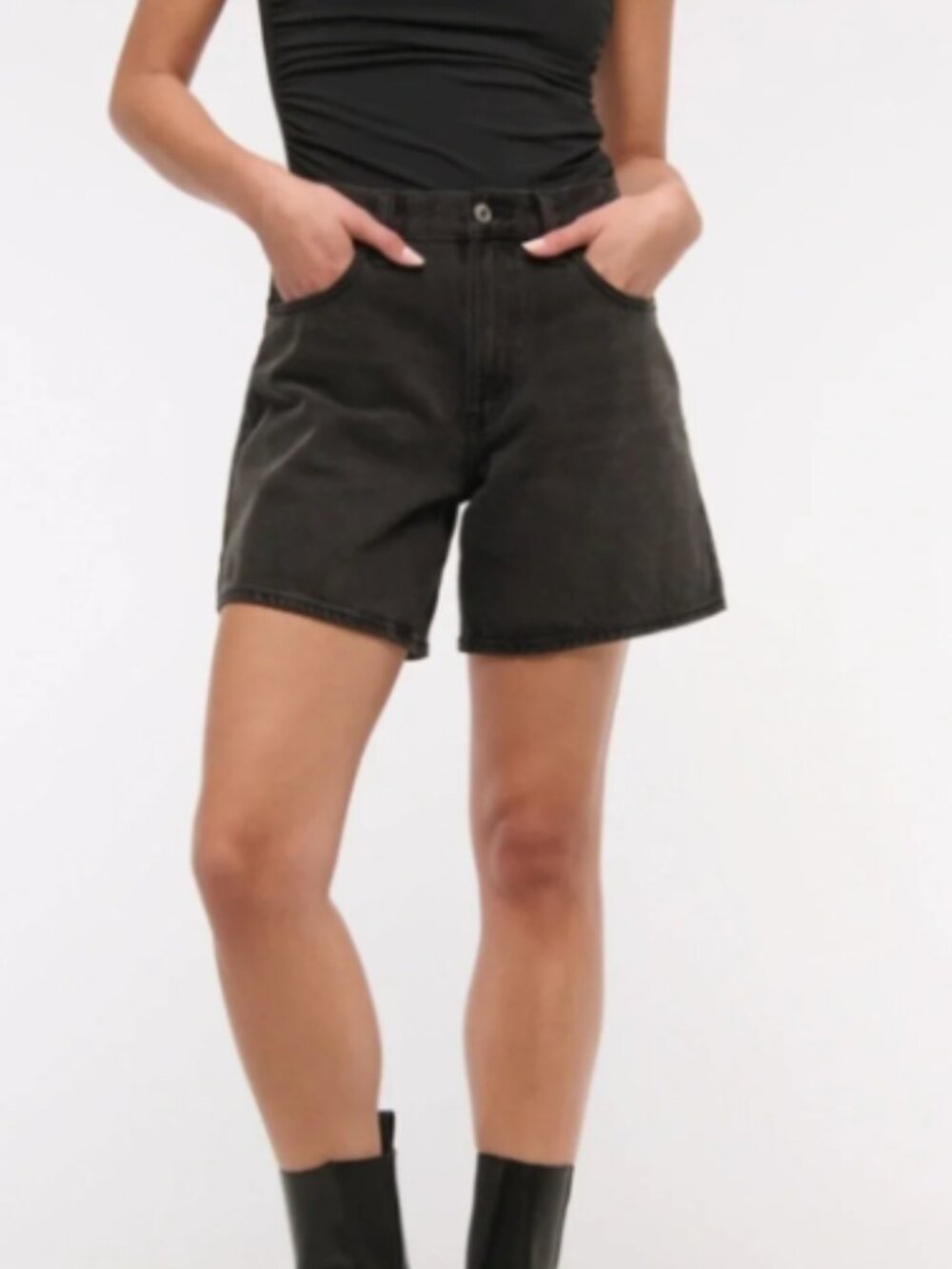 Abercrombie & Fitch The Loose Short High Rise Black Denim Shorts 28/6